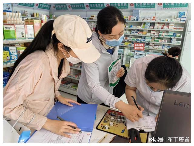 安吉最新小药店愿意套现的原因方法分析(最方便真实的安吉急用钱24小时套医保卡方法)